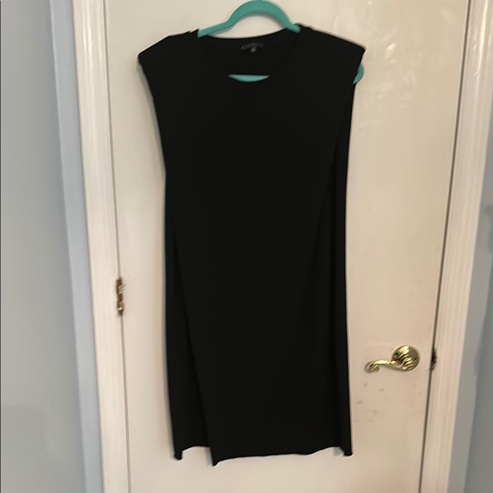 Eloqui Black Sleeveless Knee-Length Sheath Dress